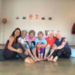 Group picture of Seniors with Stefanie Grace (Nini) at the studio